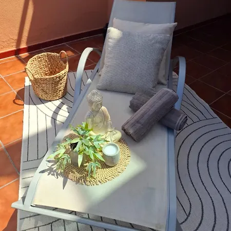 Apartment Bay